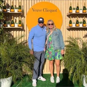 Meet your Posher, Stephanie white